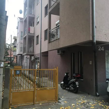 Milica Apartment *